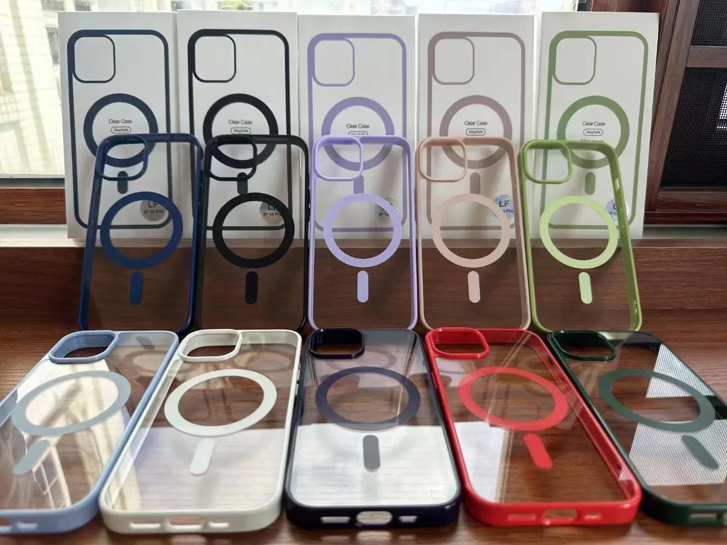 Funda Transparente con MagSafe y Protección de Cámara TPU Antigolpes iPhone - vista 1