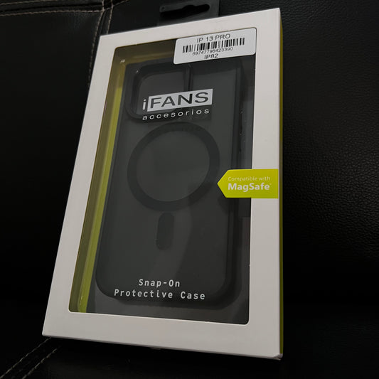 Case Ahumado NEGRO Resistente c/ Magsafe IPHONE 13 PRO MAX